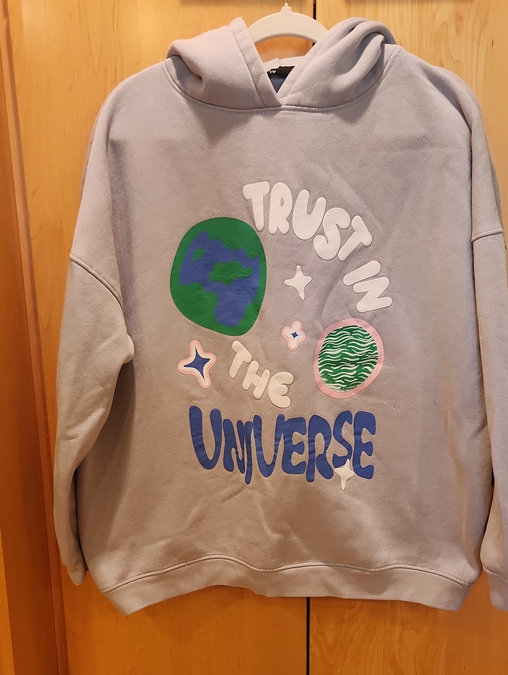 Boohoo Light Gray 'Trust in the Universe' Graphic Hoodie